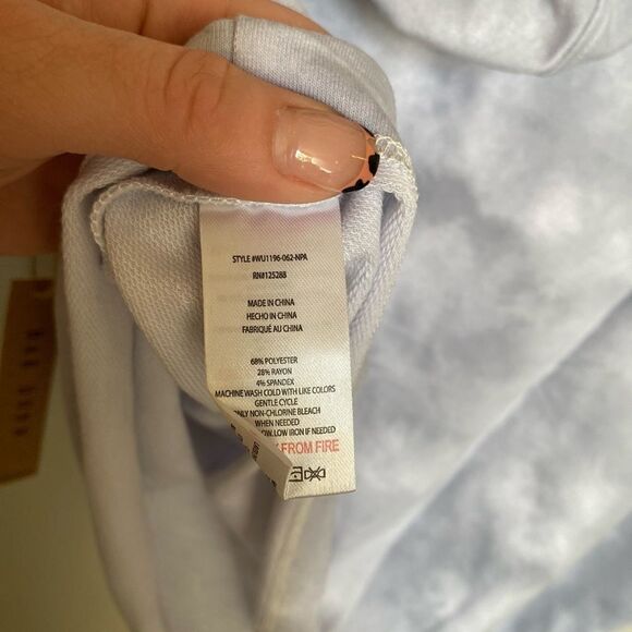 NWT Rae Dunn Take it Easy Tie Dye Berkeley Tie Die Hooded Sweatshirt Size XS - Picture 5 of 5